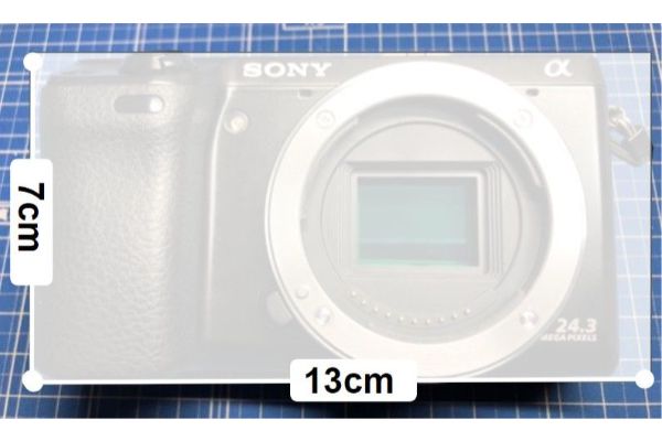 ソニー NEX-7 正面のサイズ